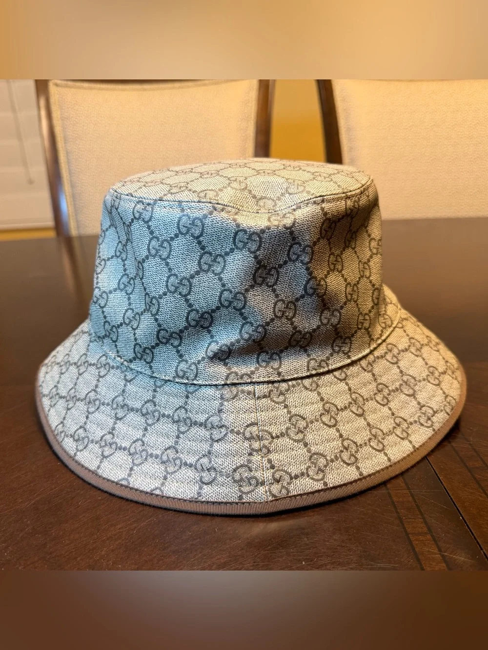 New Authentic Gucci GG Supreme Logo Leather Bucket Hat Tan Brown Size L